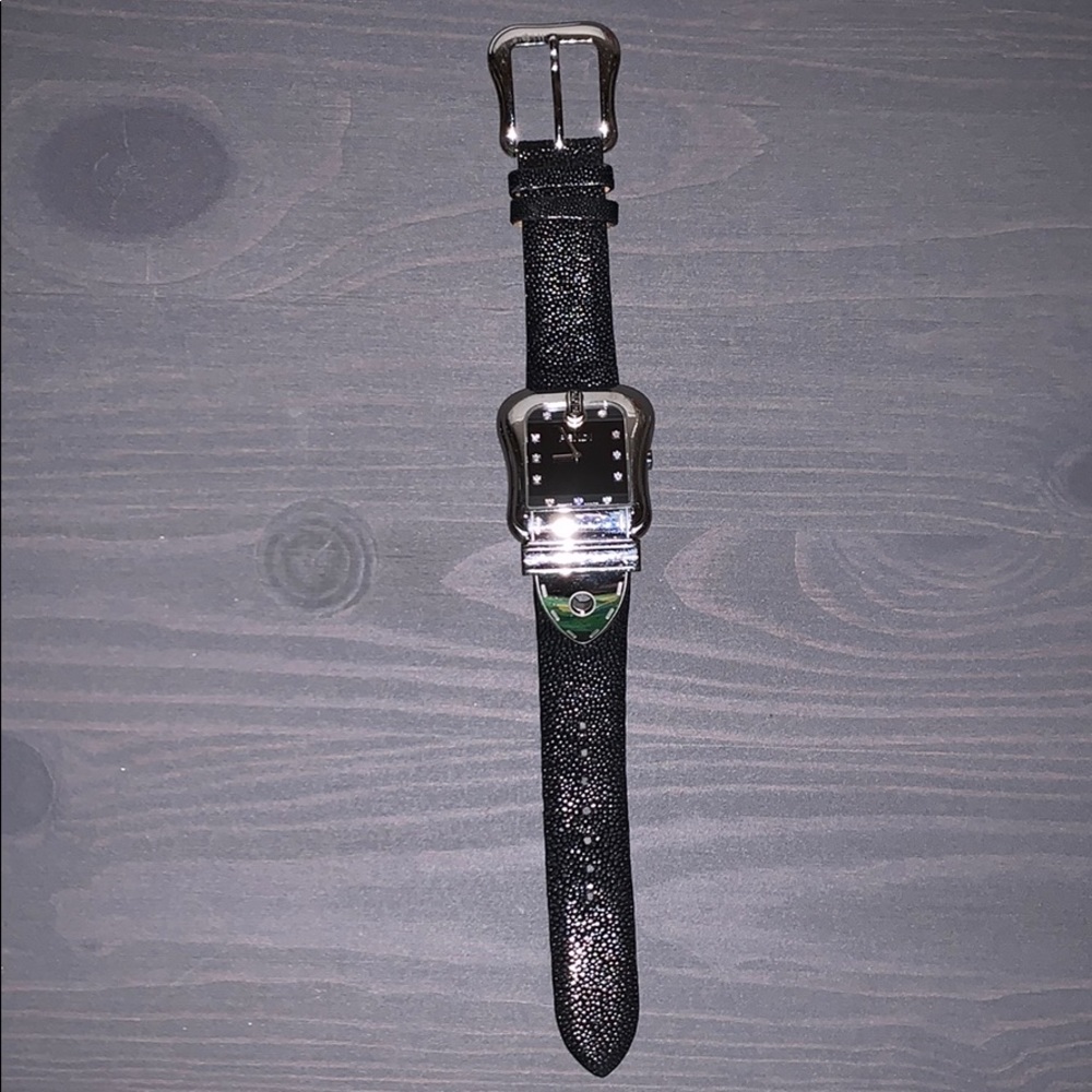 Authentic Fendi Watch with Diamonds
